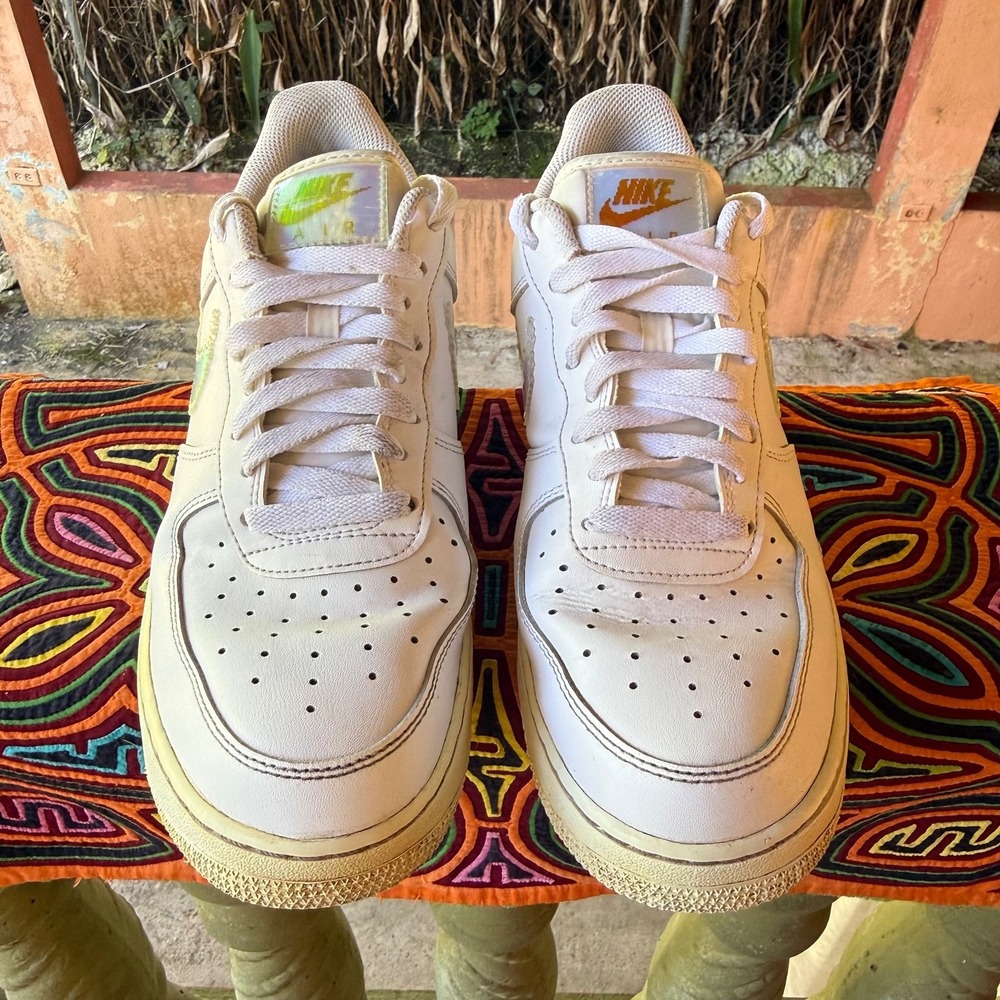 Nike Air Force 1 Low Iridescent Pixel Swoosh Sneakers Men Size 9 CV1699100 Shoes - Picture 3 of 8